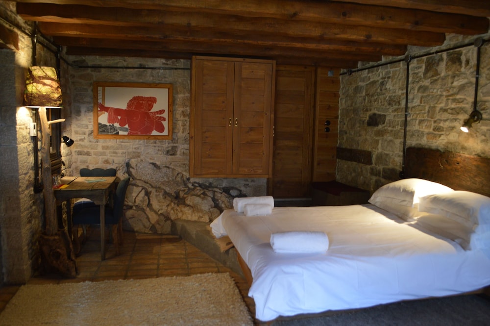 Luxury Triple Room, Mountain View (Roka) photo 1