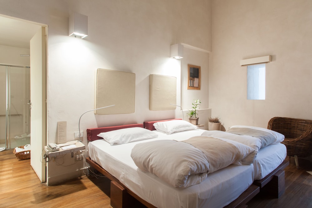 Family Room, Multiple Beds photo 1