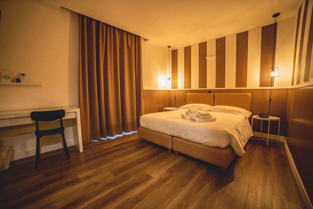 Standard Room, 2 Twin Beds