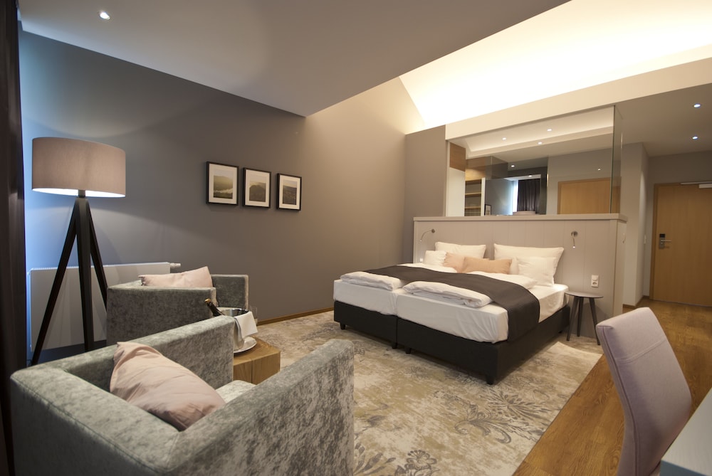 Double Room, Mountain View, Mountainside photo 2