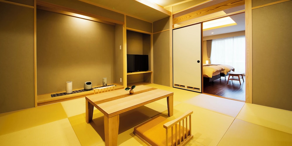 Superior Room, Non Smoking, Bathtub