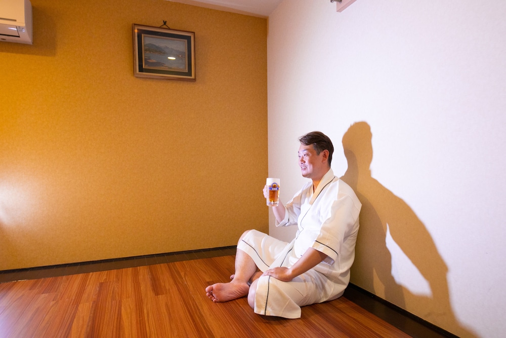 Palette Deluxe Triple Room, Non Smoking photo 2