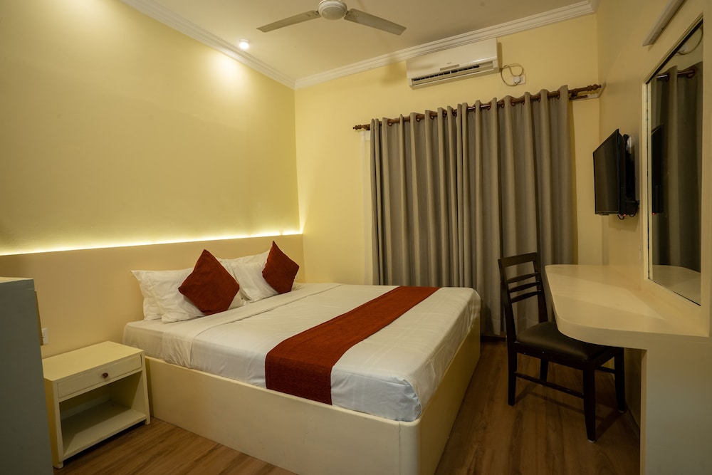 Standard Double Room - Photo 7