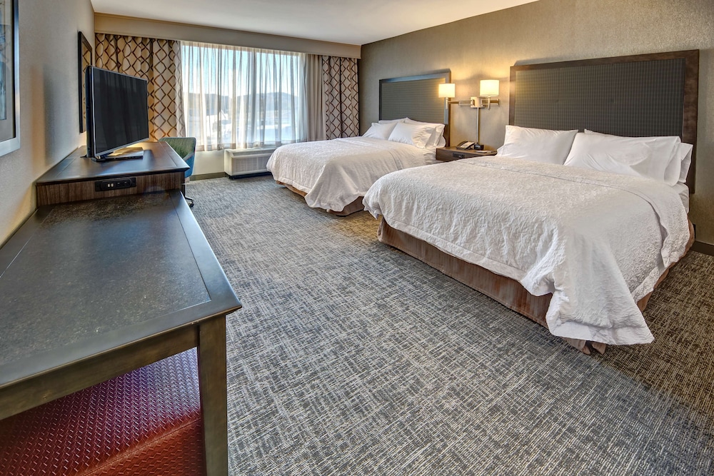 ADA Accessible Room, 2 Queen Beds, Accessible (Hearing) photo 3