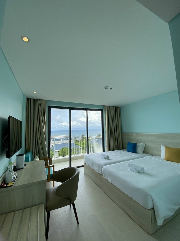 Deluxe Twin Room, Balcony, Sea View - Photo 3