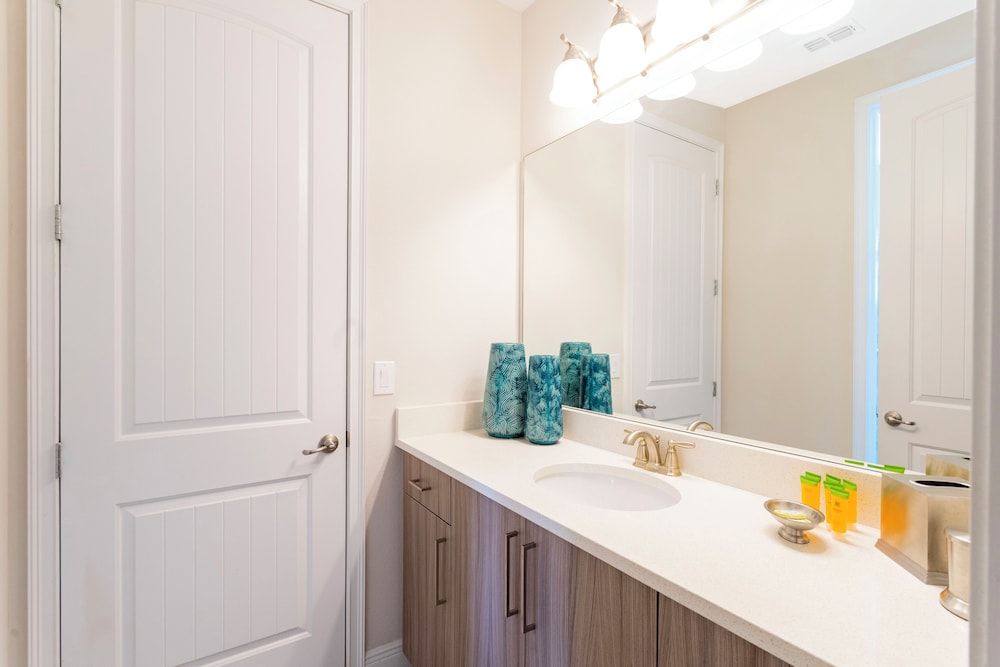 Gorgeous 6Bd w Pool Close to Disney 7650 Encore Resort, Photo 53