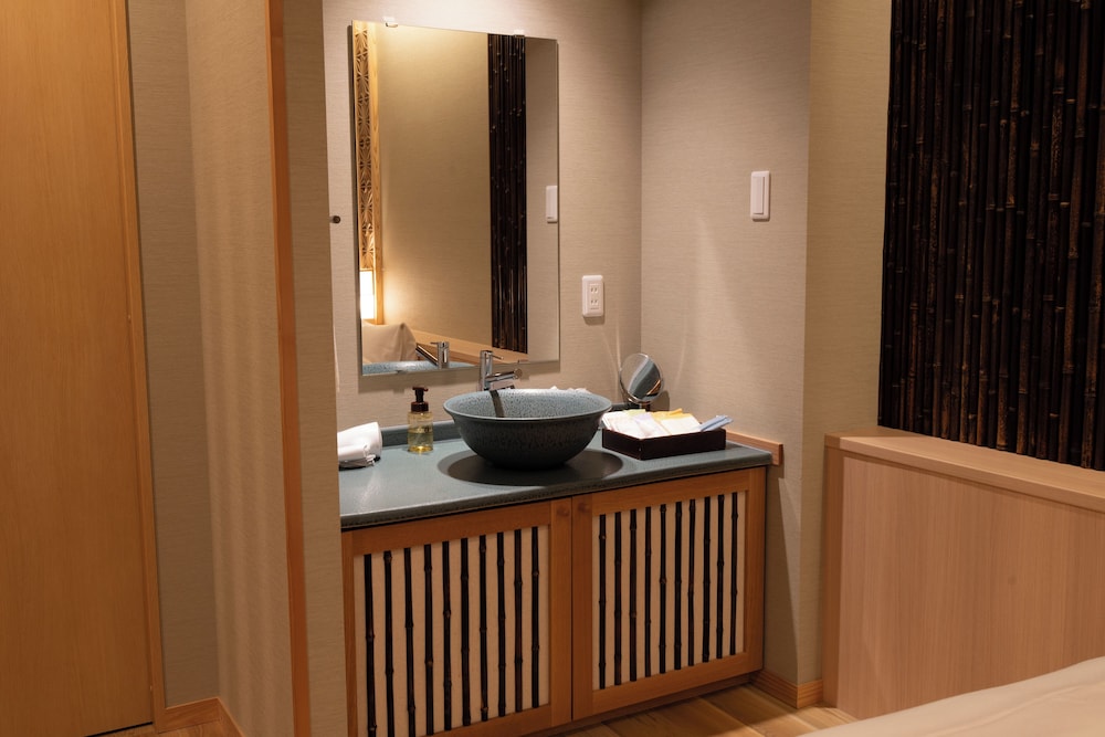 Standard Room, Non Smoking (No Bath) photo 2