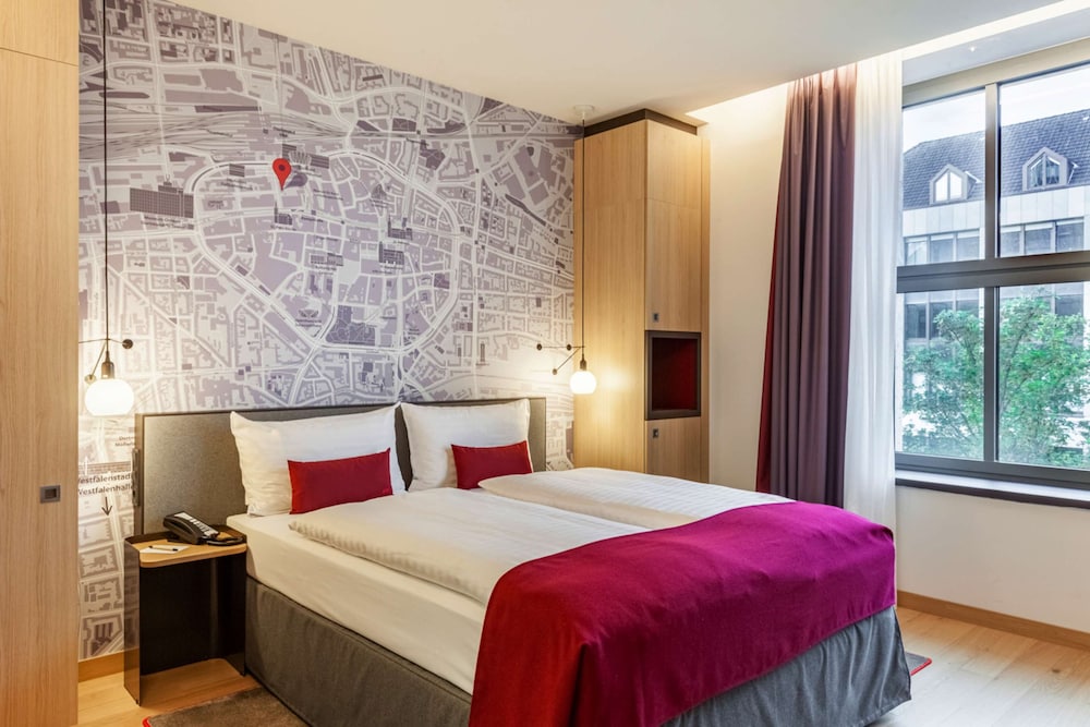 Business Double Room - Photo 1
