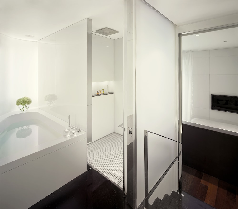 3Bedrooms Panoramic Suite, City View