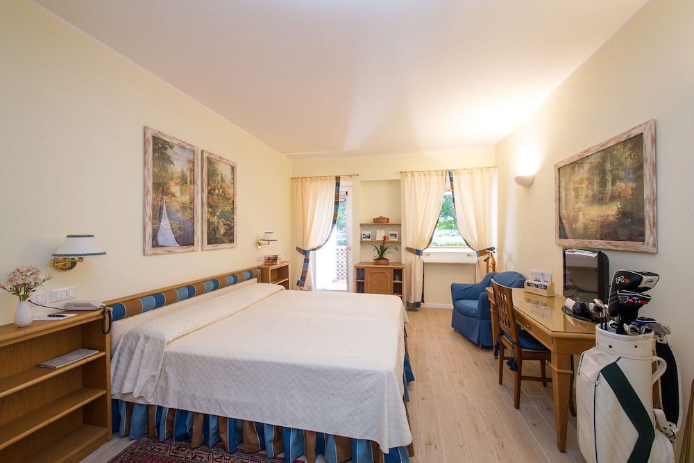 Deluxe Room (Parkside) - Photo 1