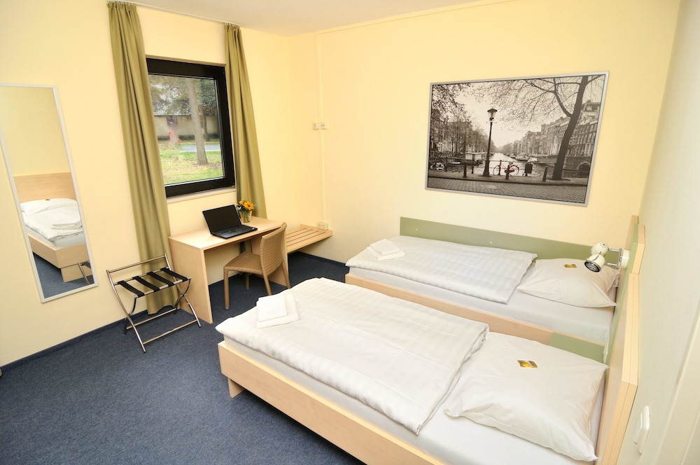 Twin Room photo 1