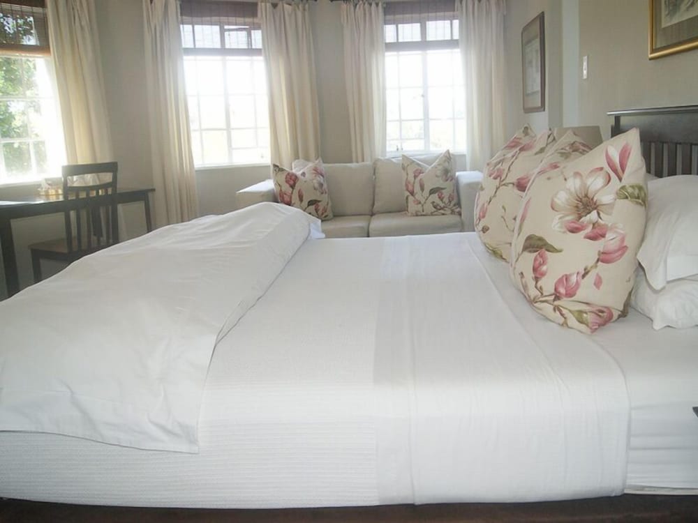 Standard Single Room photo 2