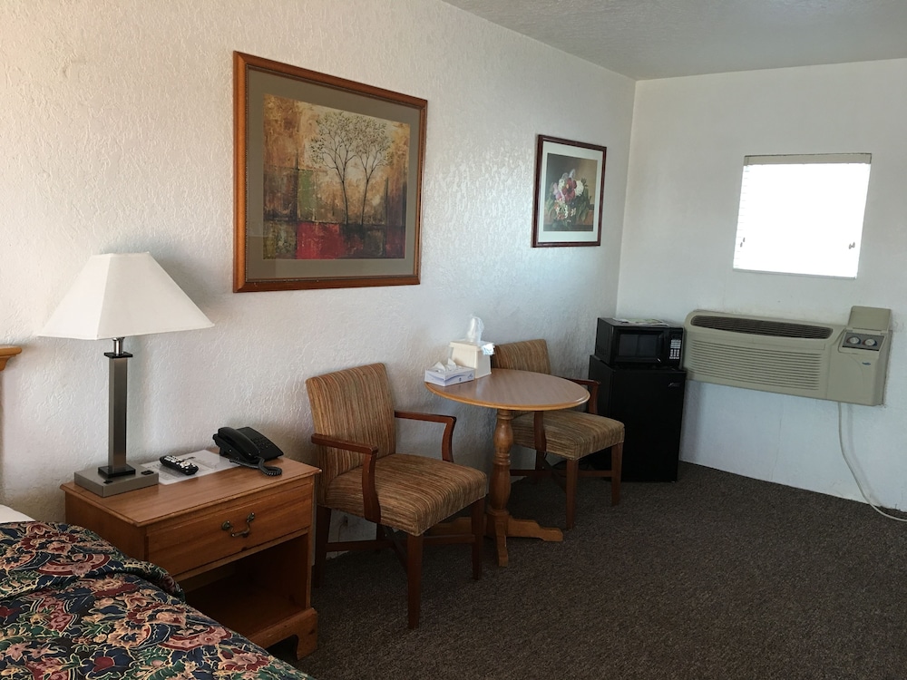 Basic Single Room photo 2