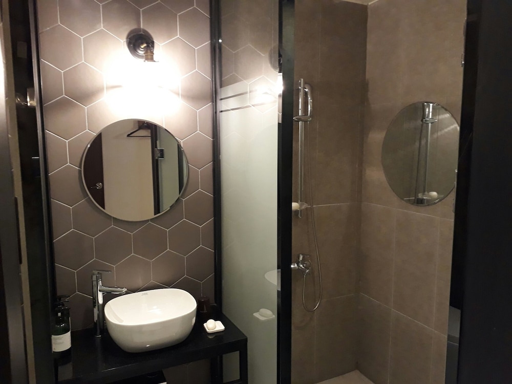 Deluxe Room (Semi Deluxe A) photo 3