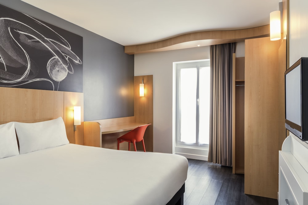 Superior Room, 1 Double Bed with Sofa bed - Photo 8