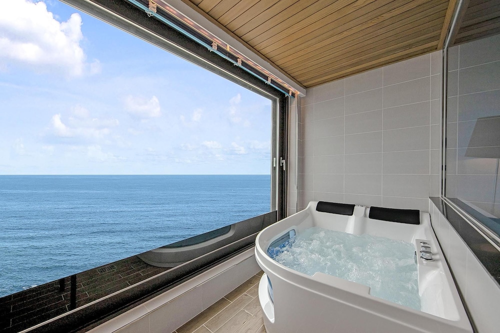 Basic Room, 1 Bedroom (Hoororae(Spa,Full Ocean view)) photo 3