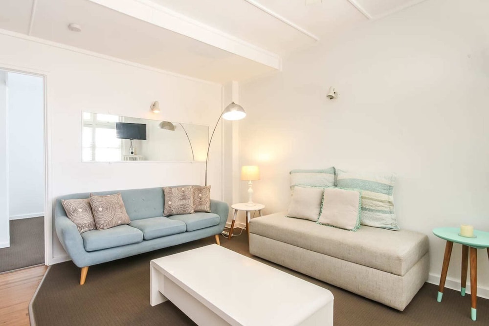 Apartment (1 Bedroom)