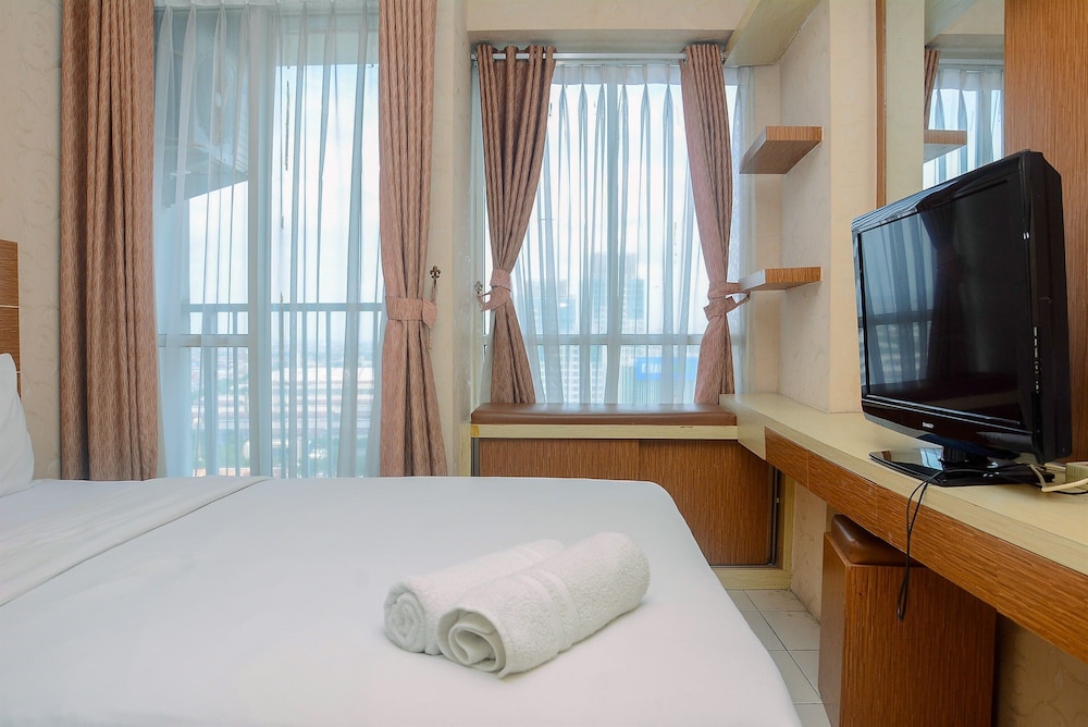 Room - Photo 10