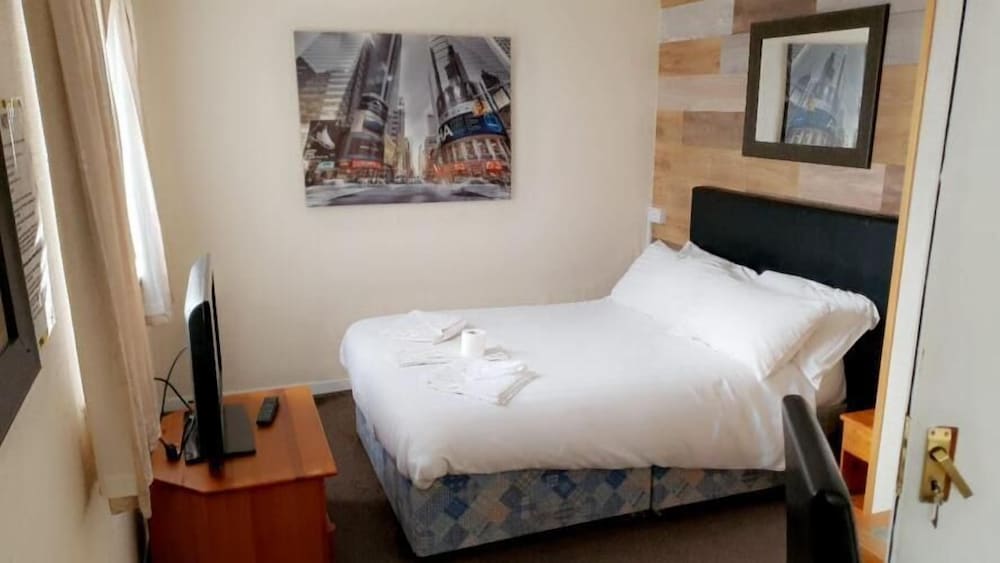 Premium Large Double Room 309
