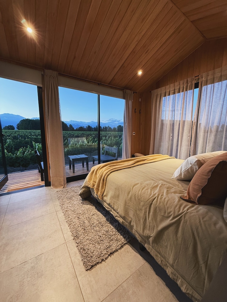 Family Cabin, Vineyard View photo 3