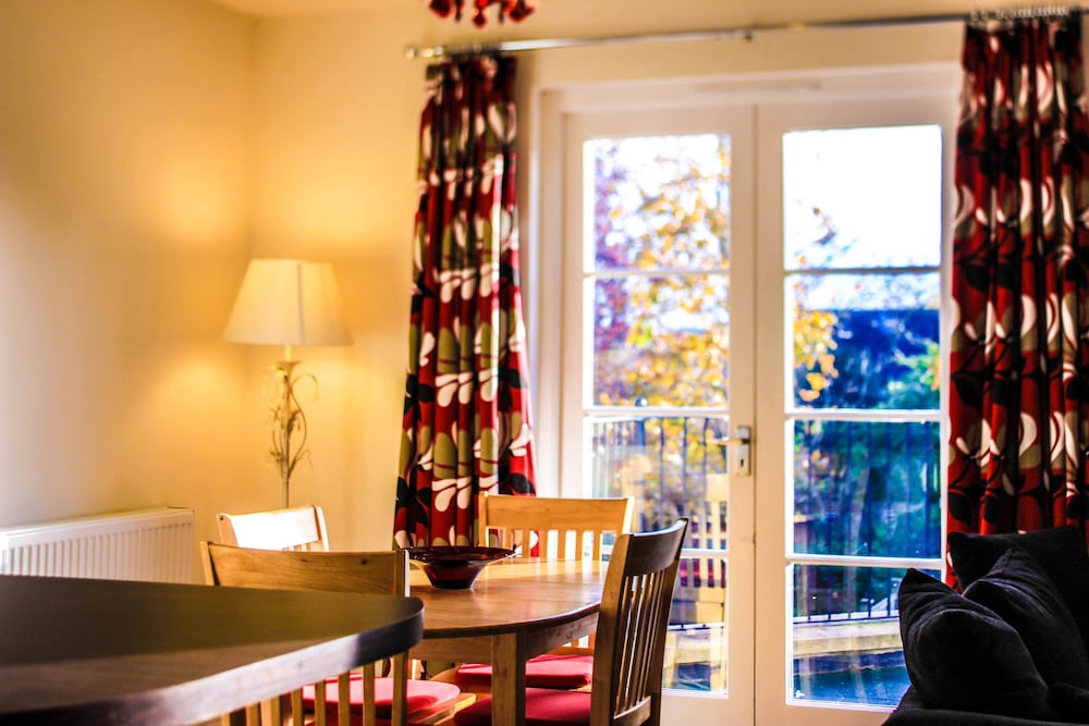 Self-Catering Apartment, 2 Bedrooms, Ensuite photo 1