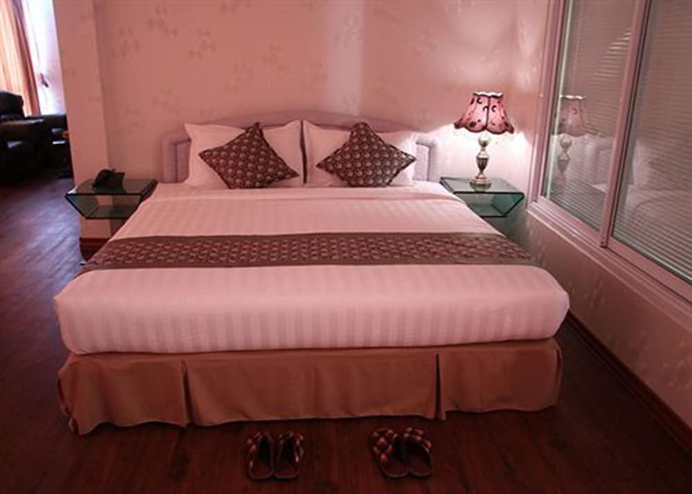 Presidential Suite photo 3