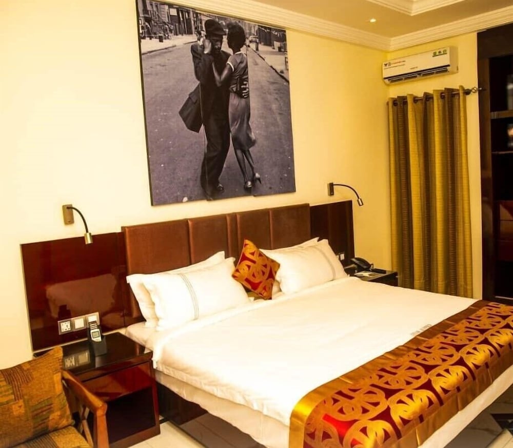 Standard Room photo 2
