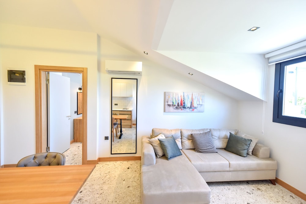 Suite, 2 Bedrooms, Jetted Tub