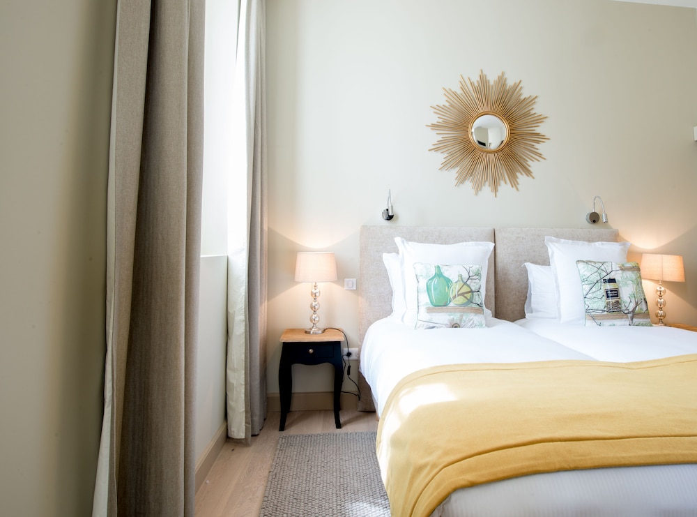 Deluxe Double Or Twin Room photo 1