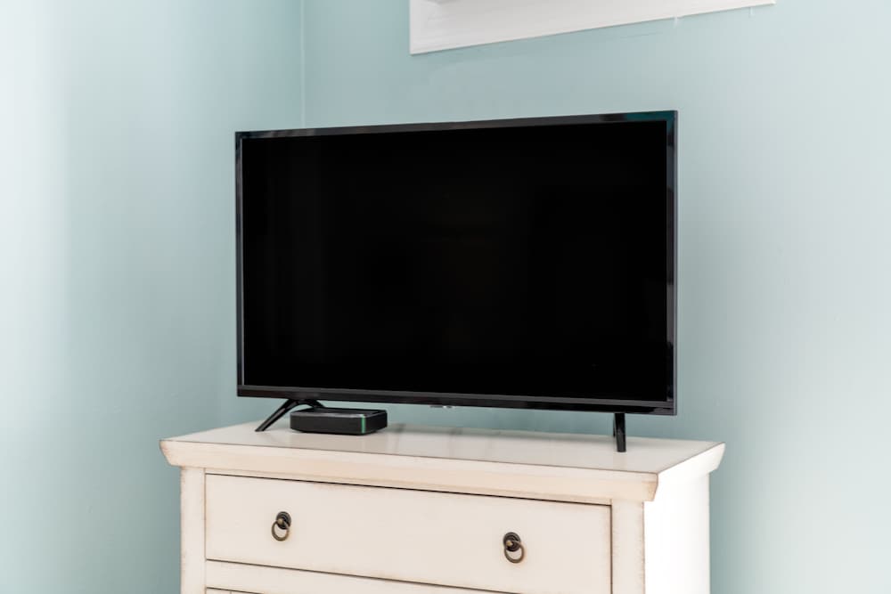 Suite, 1 King Bed  (Hearing Accessible) - Photo 15