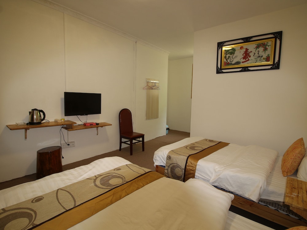 Economy Double Room photo 1