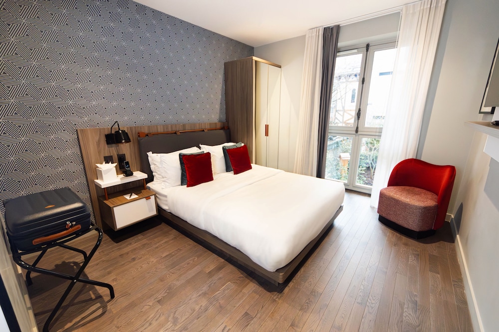 Superior Apartment, 1 Queen Bed with Sofa bed, Non Smoking photo 1