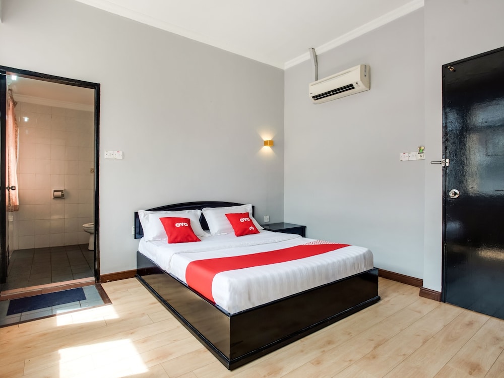 Deluxe Double Room, 1 Queen Bed - Photo 4