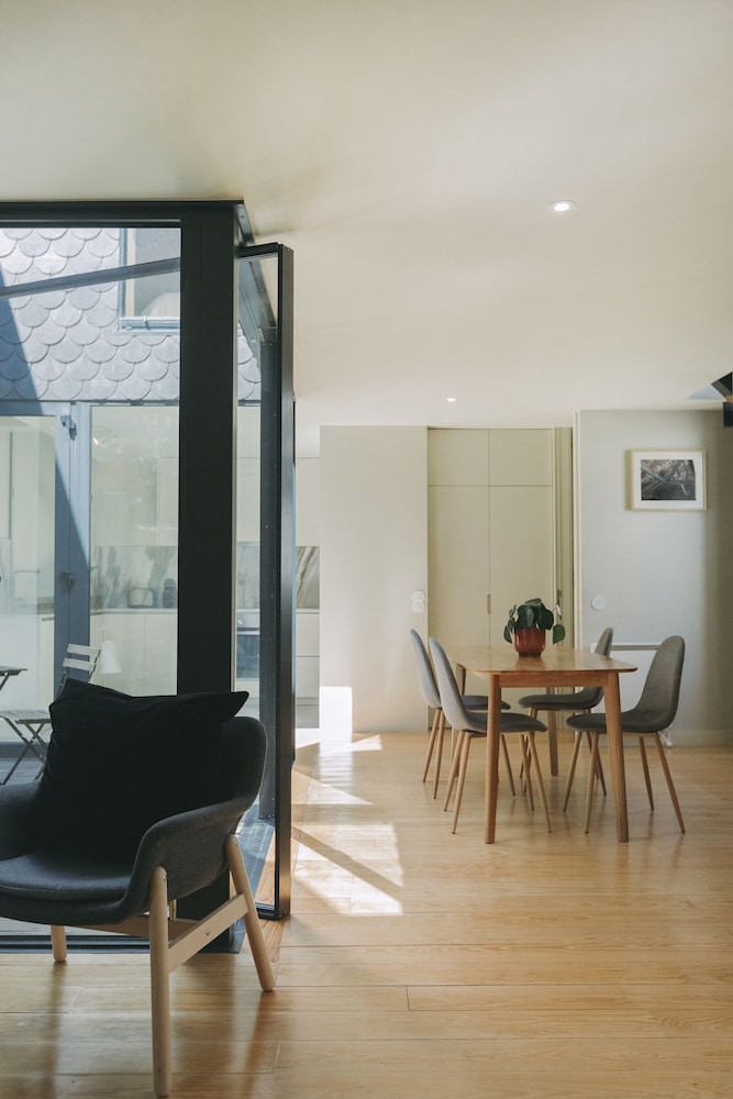 Apartment, 2 Bedrooms (Maisonette) thumbnail 5