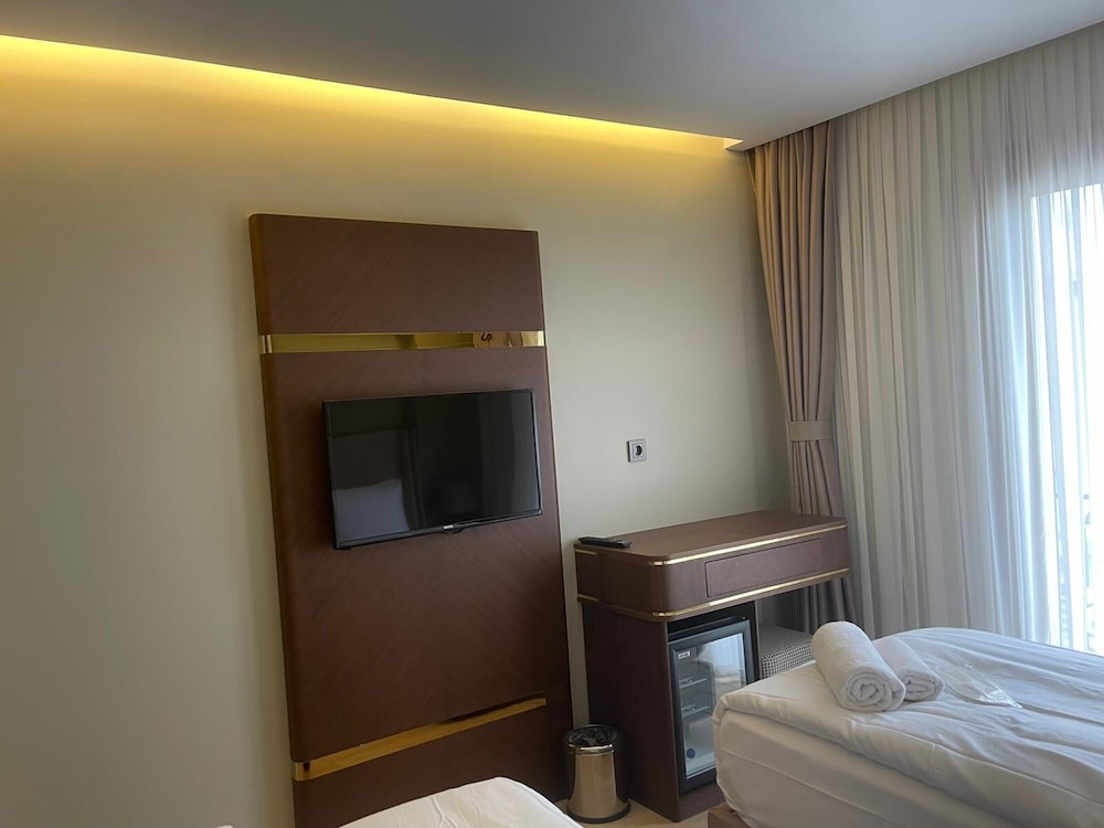 Deluxe Twin Room photo 2