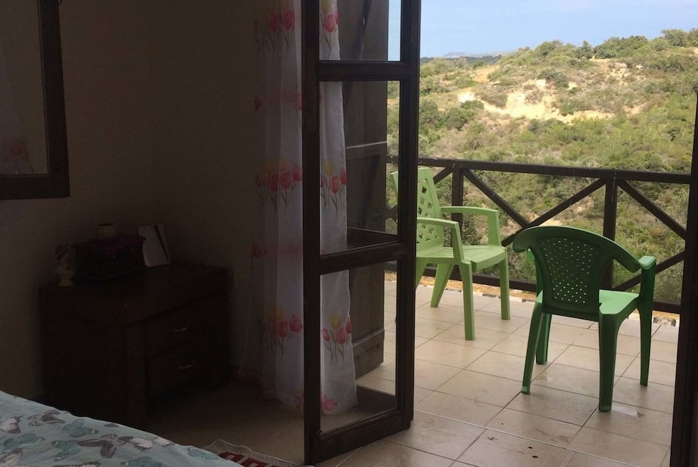 Villa photo 3