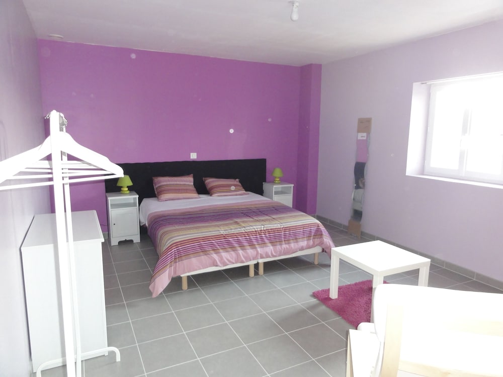 Double or Twin Room (Tulipe) - Photo 4