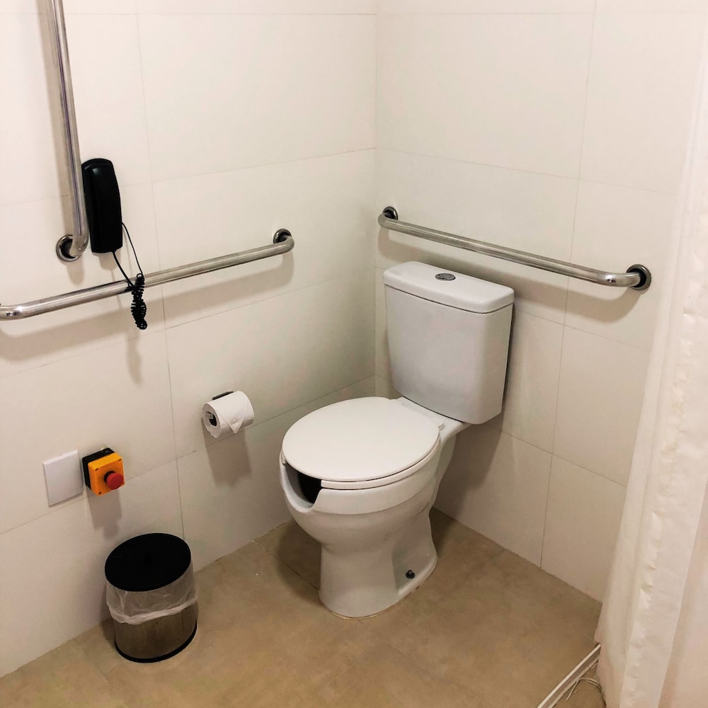 Standard Room - Photo 6