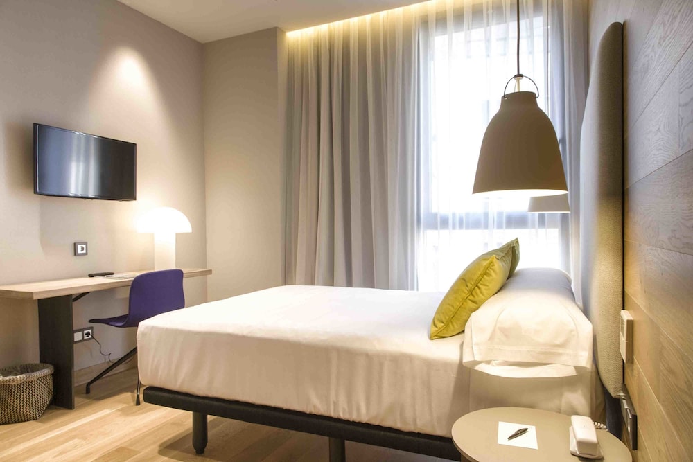 Petit Doble Room photo 2