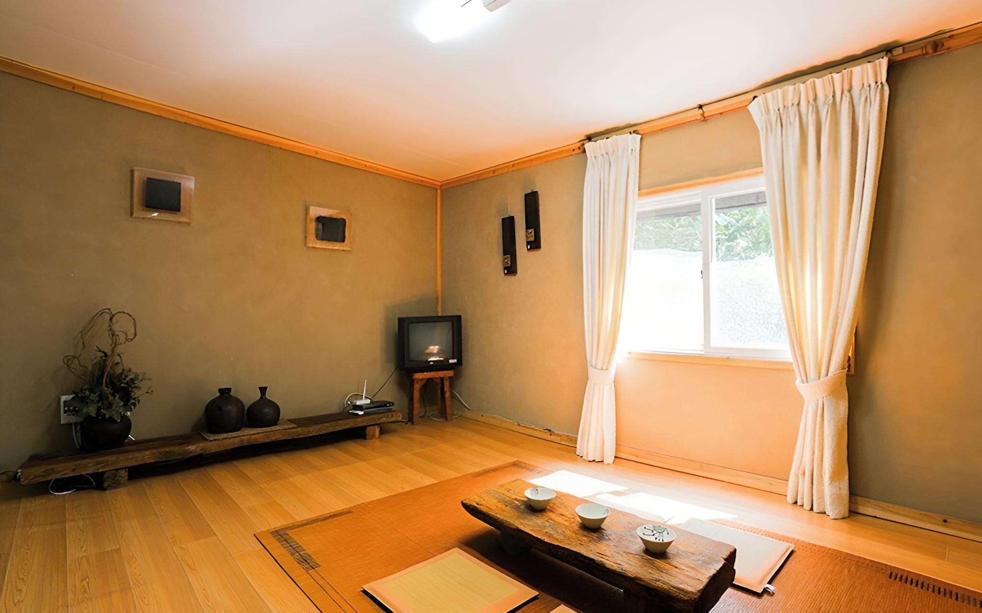 Room (Victor (Unshared House)) photo 3