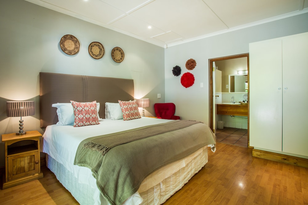 Room (Stoep/Verandah Queen)