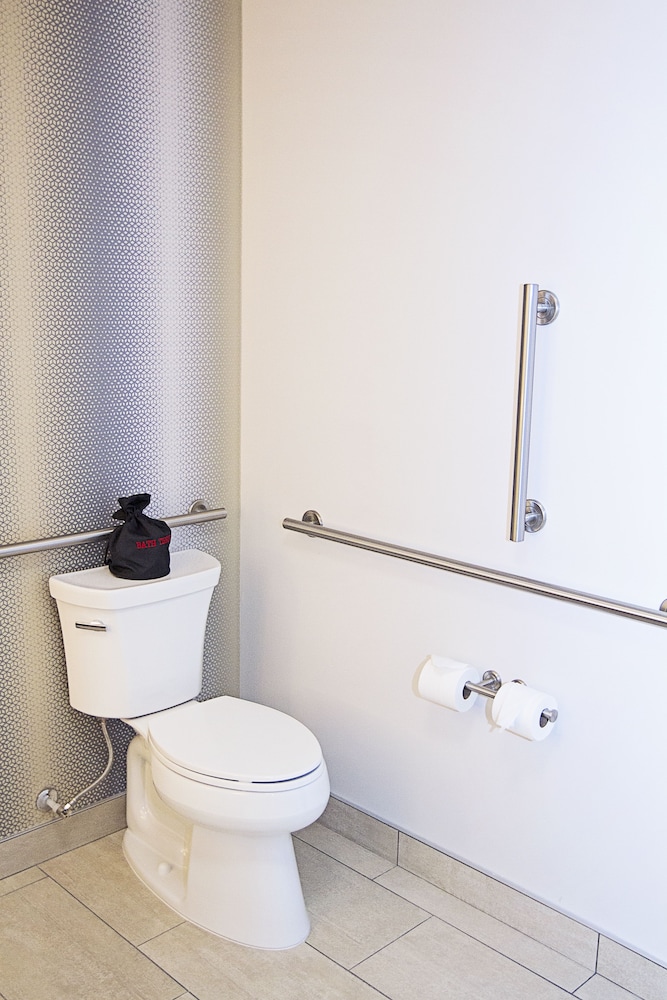 Holiday Inn Express & Suites Greenwood Mall by IHG, 写真 9