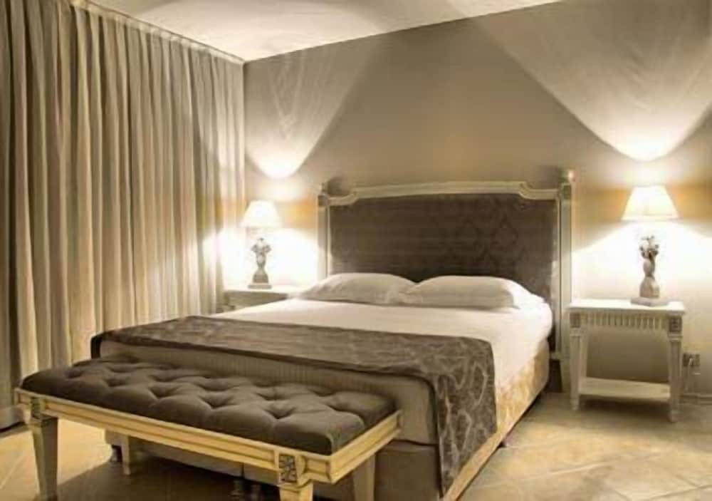 Suite photo 1