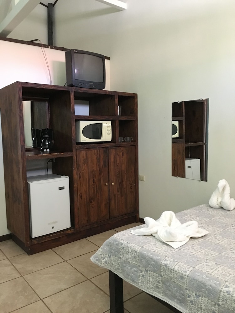Standard Room, 1 Double Bed, Refrigerator & Microwave
