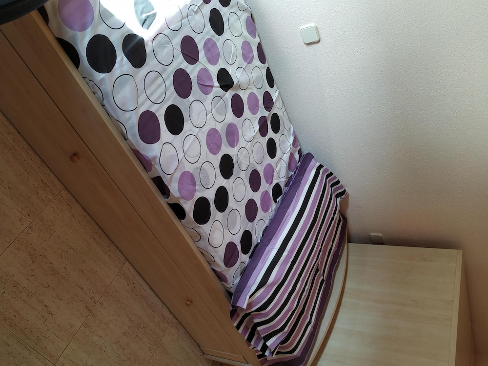 Attic Samil 3 Makuuhuonetta Rannan Edessä, Kuva 17