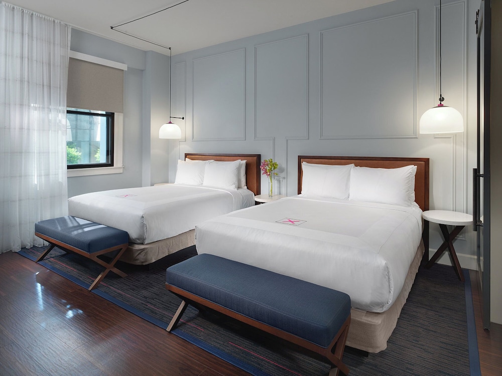 Room, 2 Queen Beds (ADA Meta)