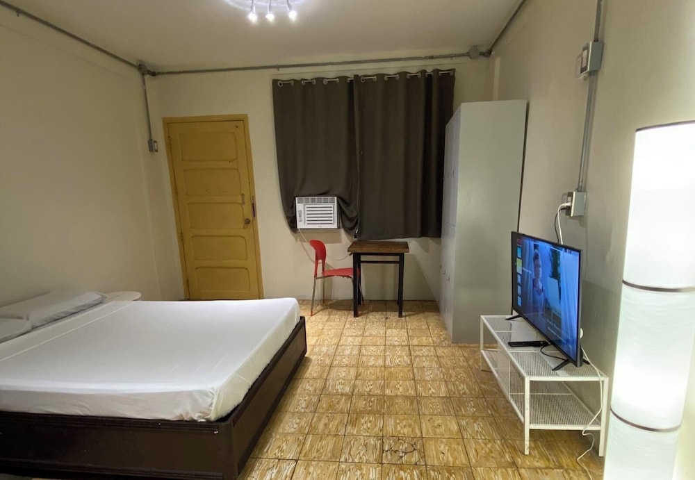 Economy Double Room, 1 Double Bed photo 2