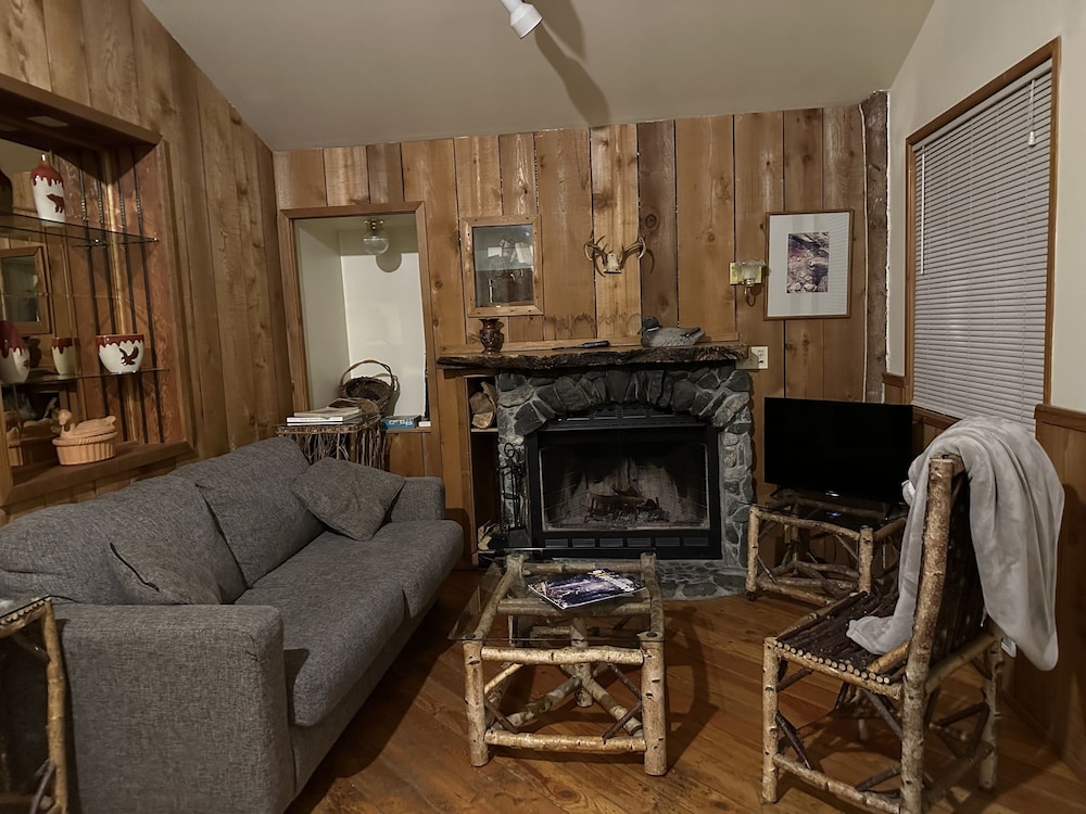 Premium Cabin photo 1