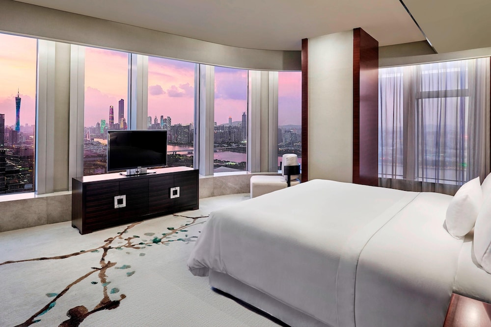 Executive Suite, 1 Bedroom photo 2