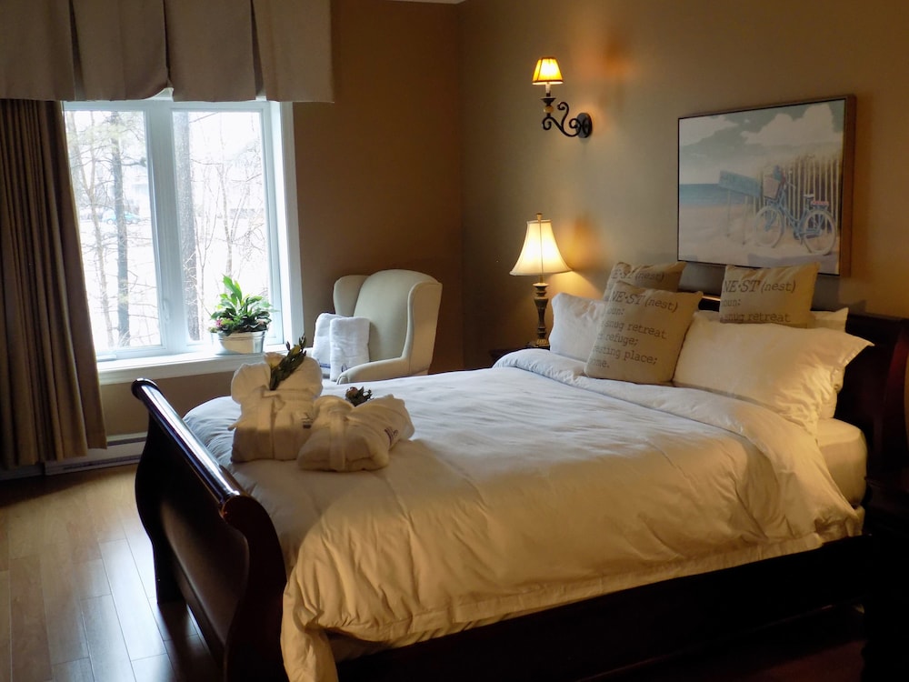 Standard Room, 1 Queen Bed photo 1